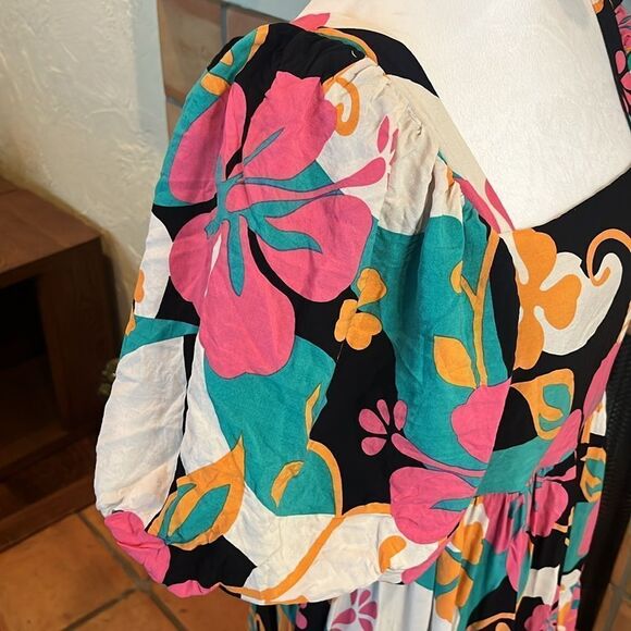 Entro Maui Floral Balloon Sleeve Tiered Midi Dress, size M - Picture 5 of 12